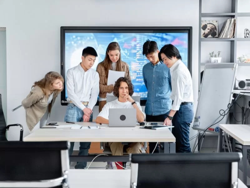 Hành trình từ ý tưởng đến sản phẩm hoàn thiện là sự nỗ lực không ngừng của đội ngũ ToonBook